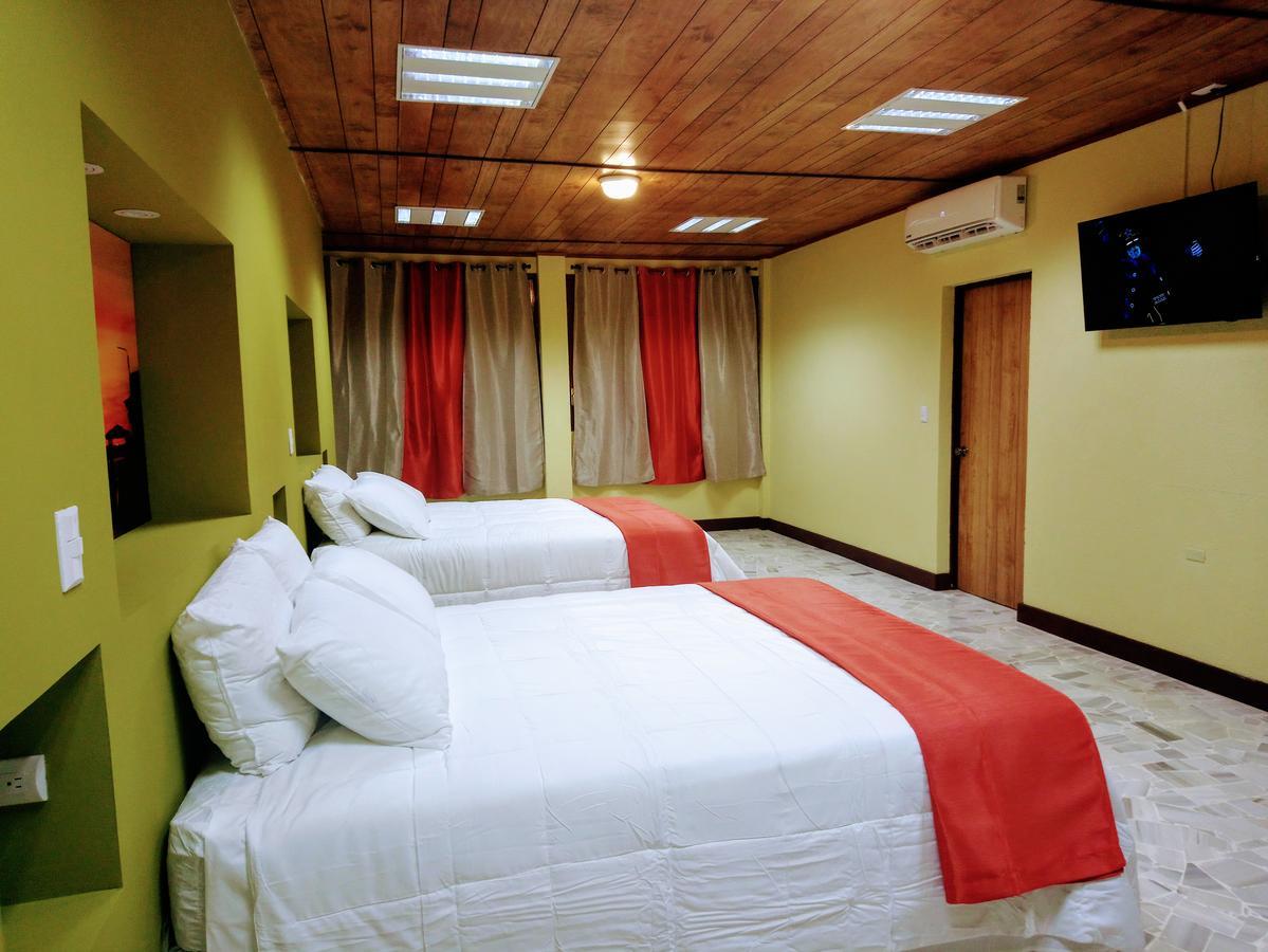 Kartagus Hotel San Salvador Exterior photo