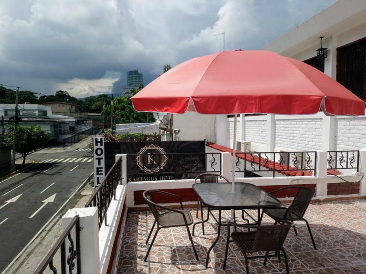 Kartagus Hotel San Salvador Exterior photo